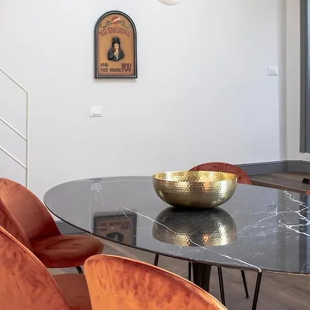 Lejlighed Brand New - Luxury 4 Bedroom And 4 Bathroom At Duomo Firenze