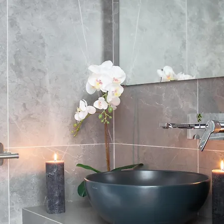 Lejlighed Brand New - Luxury 4 Bedroom And 4 Bathroom At Duomo Firenze