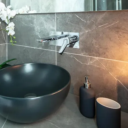 Lejlighed Brand New - Luxury 4 Bedroom And 4 Bathroom At Duomo