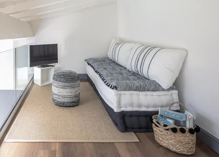 Brand New - Luxury 4 Bedroom And 4 Bathroom At Duomo *