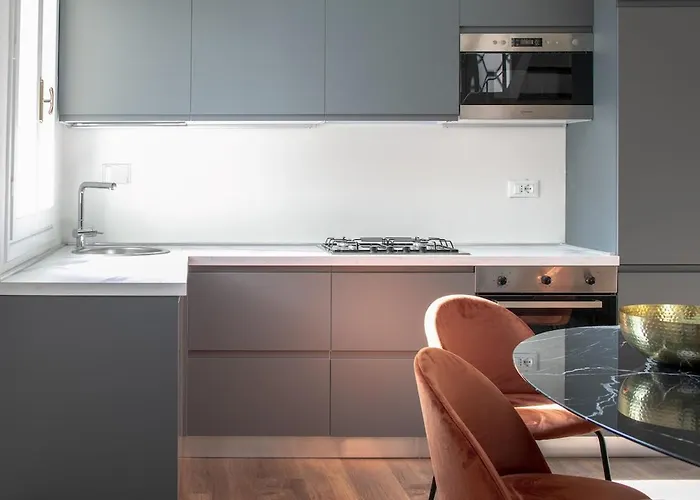 Brand New - Luxury 4 Bedroom And 4 Bathroom At Duomo