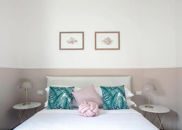 Brand New - Luxury 4 Bedroom And 4 Bathroom At Duomo Florenz