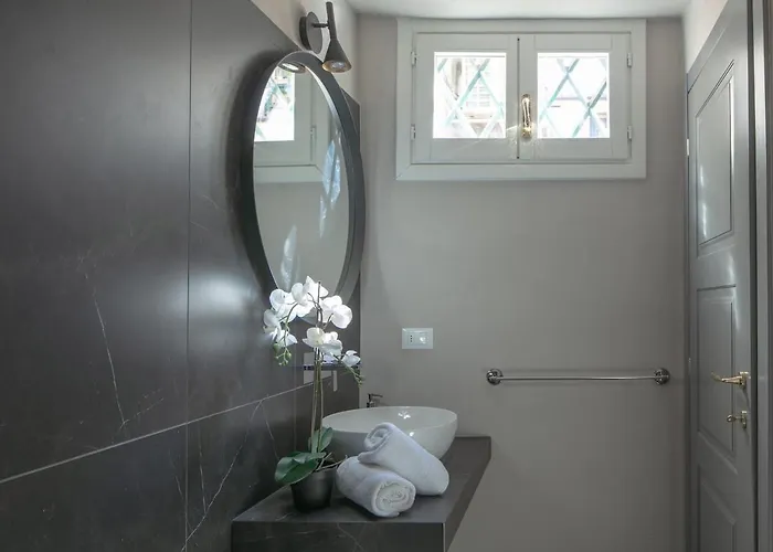 Brand New - Luxury 4 Bedroom And 4 Bathroom At Duomo