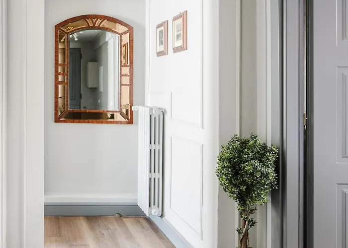 Brand New - Luxury 4 Bedroom And 4 Bathroom At Duomo *